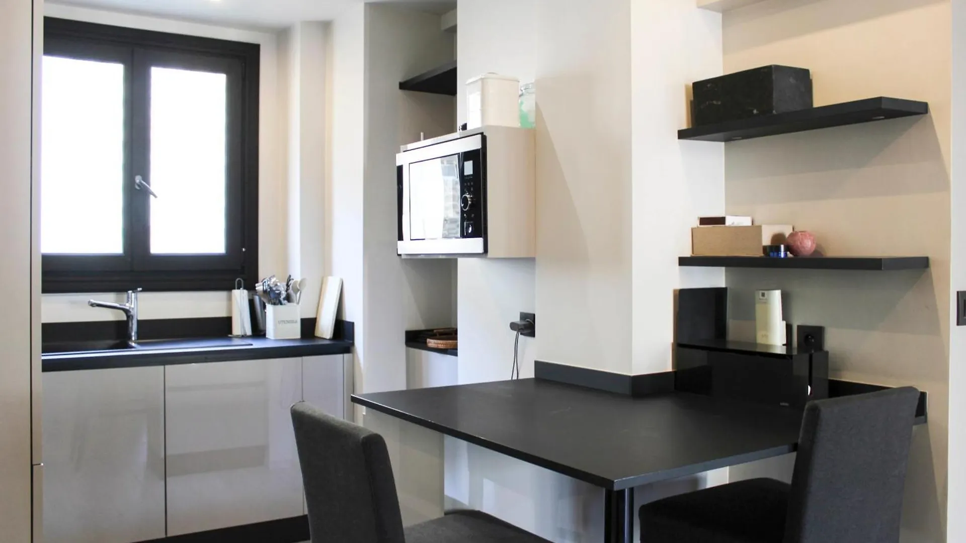 Beautiful Apartment Of 80 M2 Near Wood Of Boulogne Paris