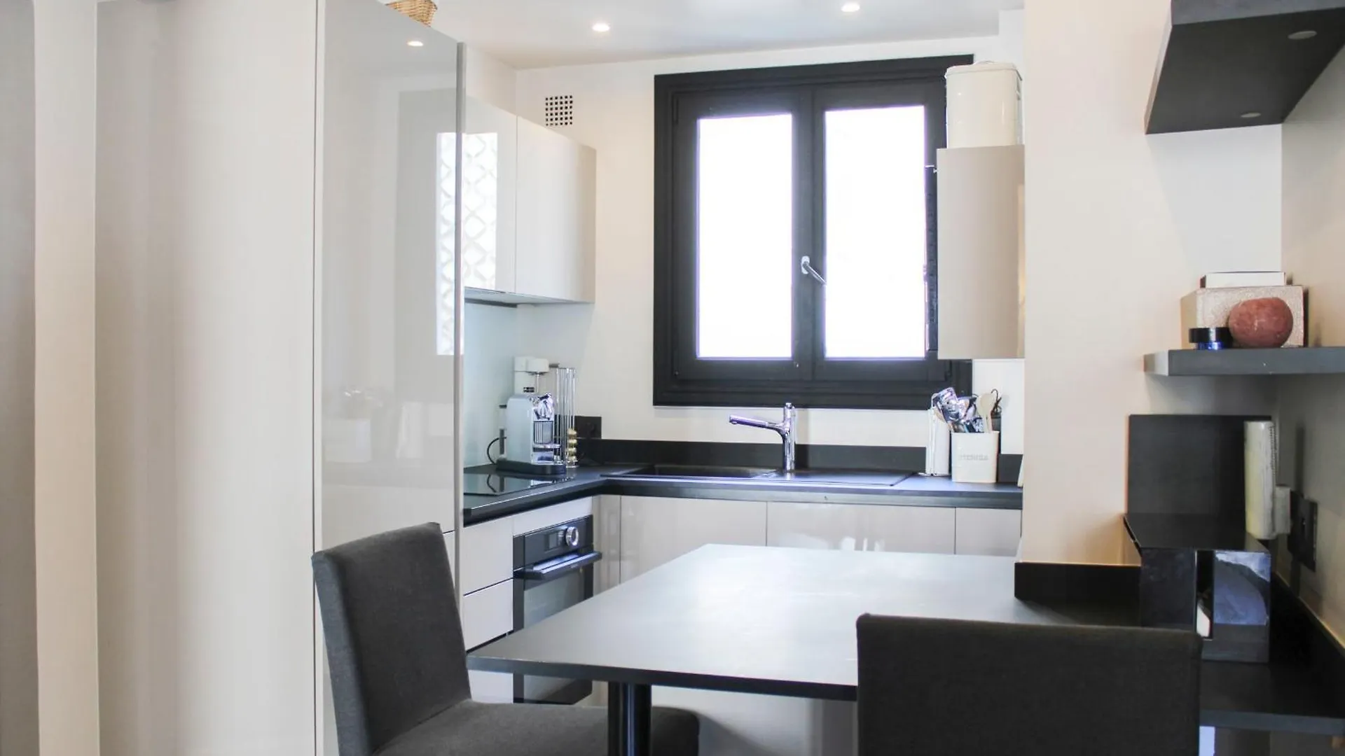 Beautiful Apartment Of 80 M2 Near Wood Of Boulogne Paris